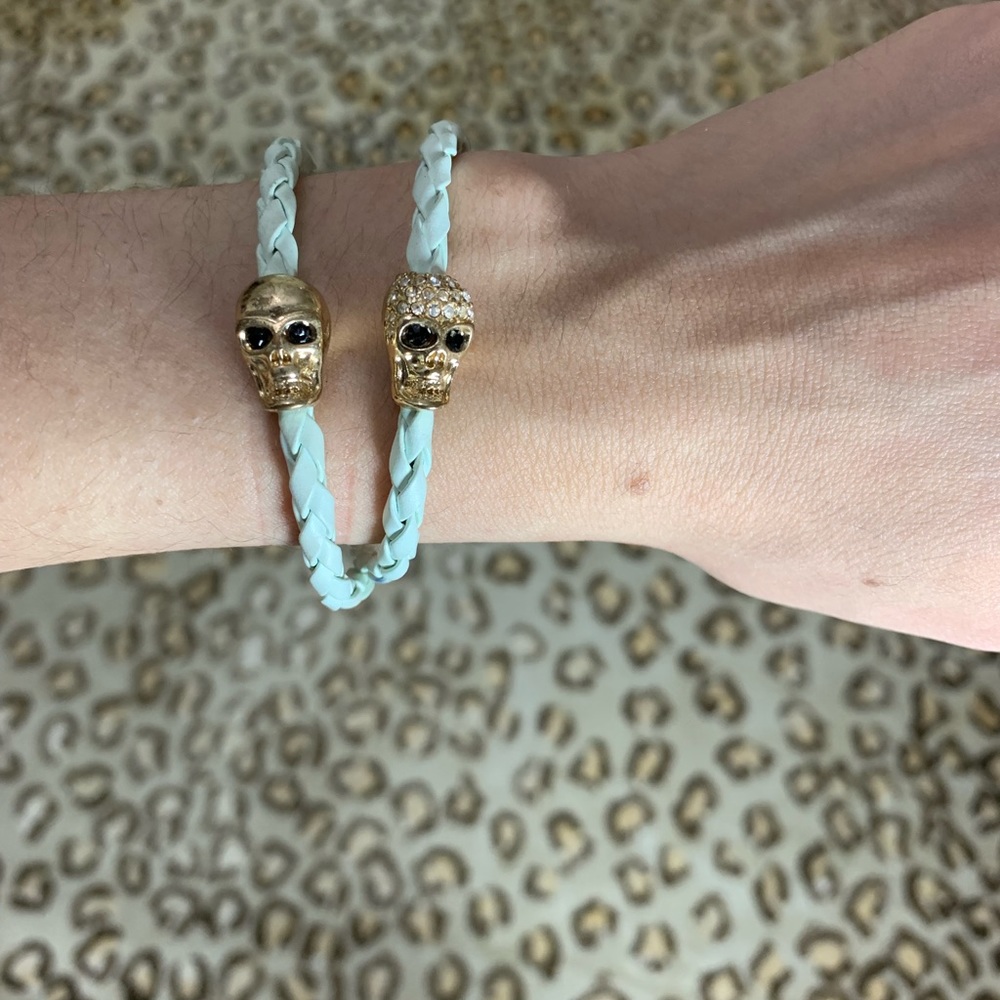 Skull wrap bracelet
